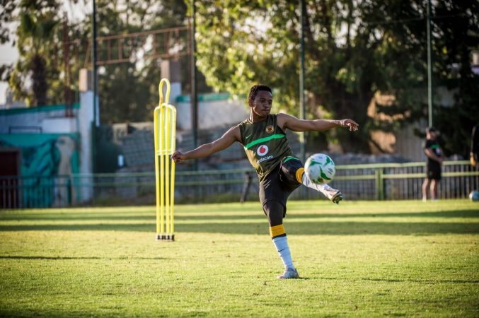 Mshini at training