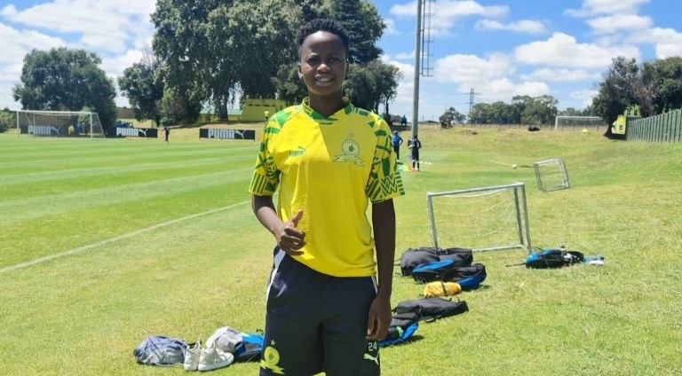 Rose Kadzere at Sundowns Ladies' training.
