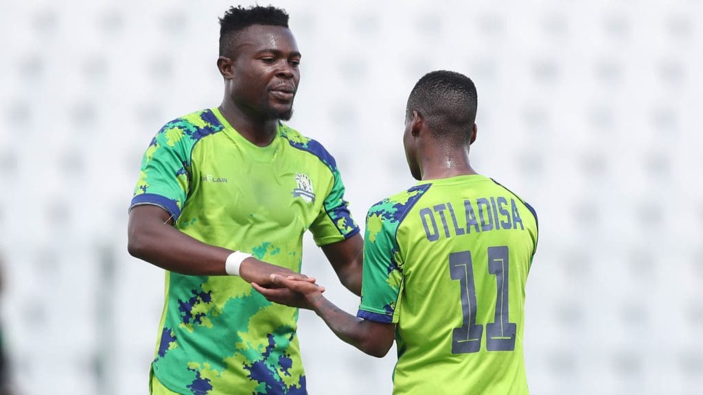 Ranga Chivaviro and Katlego Otladisa in Marumo Gallants colours.