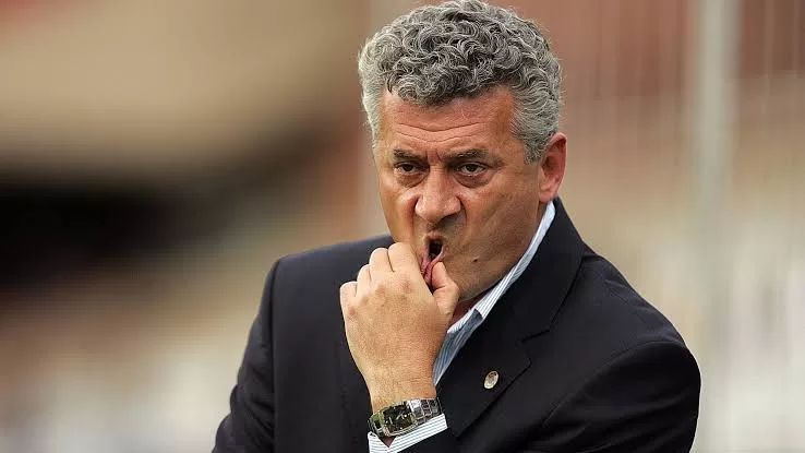 Kosta Papic concerned about Siphelele Ntshangase declining career