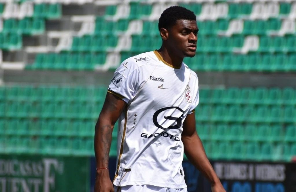 forward Efmamjjasond González soon to arrive