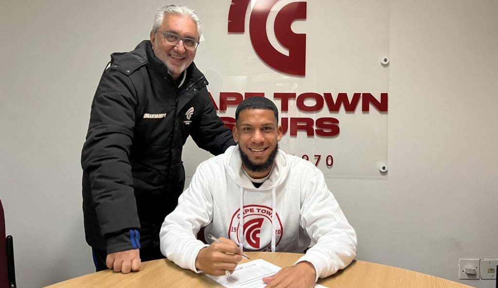 Riyaaz Nell after signing a contract at Cape Town Spurs