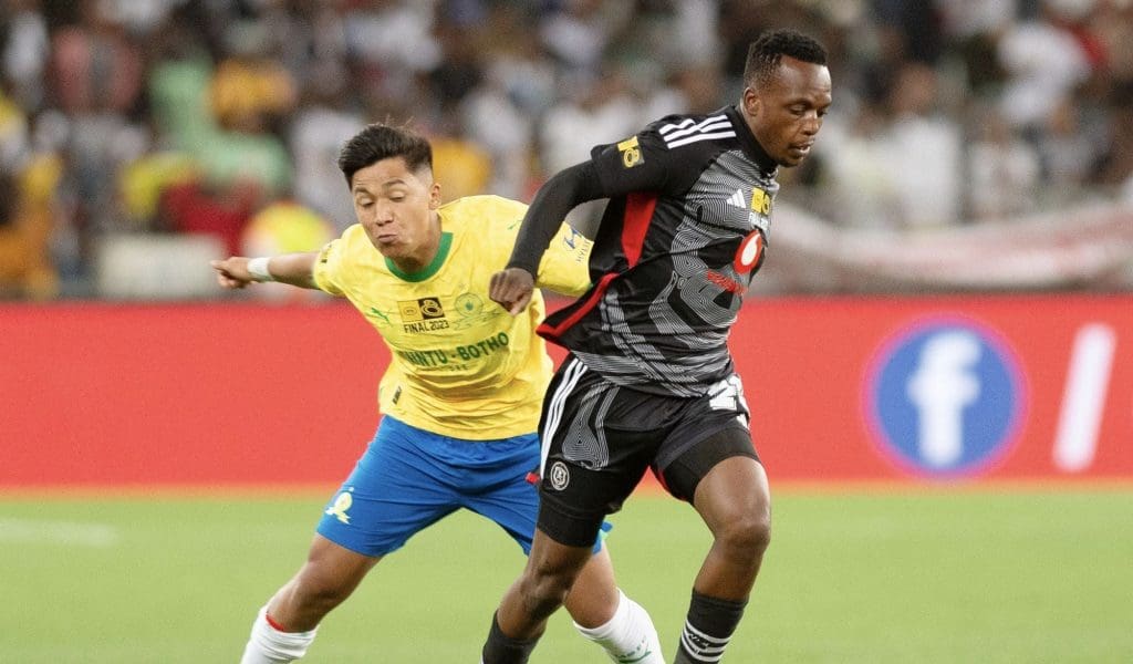 Orlando Pirates and Mamelodi Sundowns in the MTN8 final