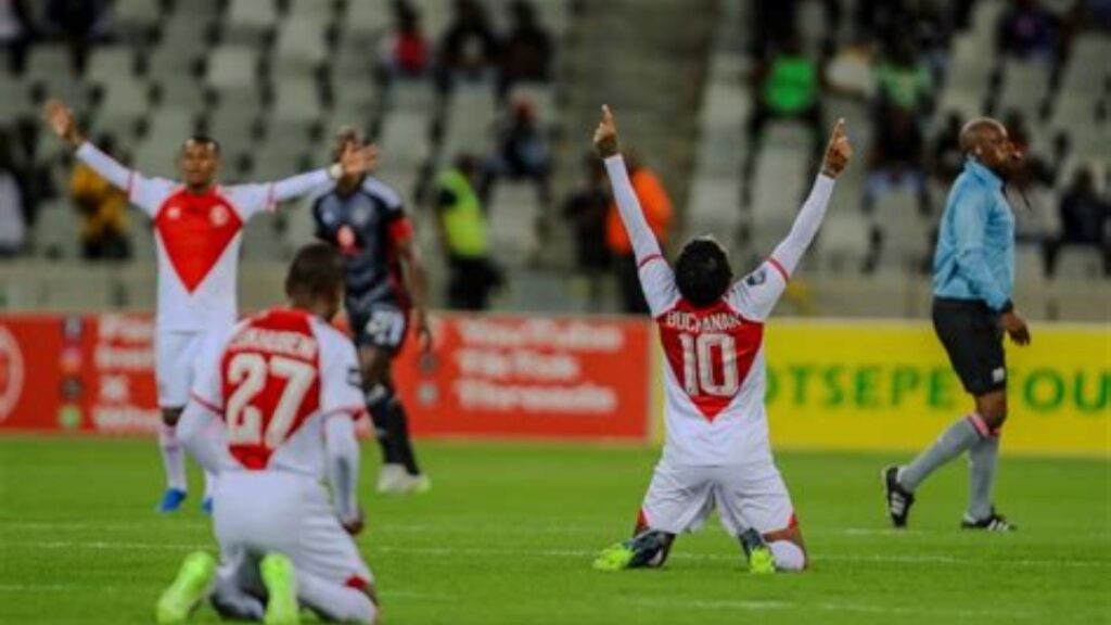 DStv Premiership clash between Cape Town Spurs and Orlando Pirates at DHL Stadium.