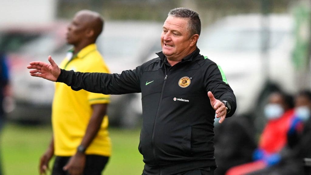 Gavin Hunt on the sidelines during a Chiefs match