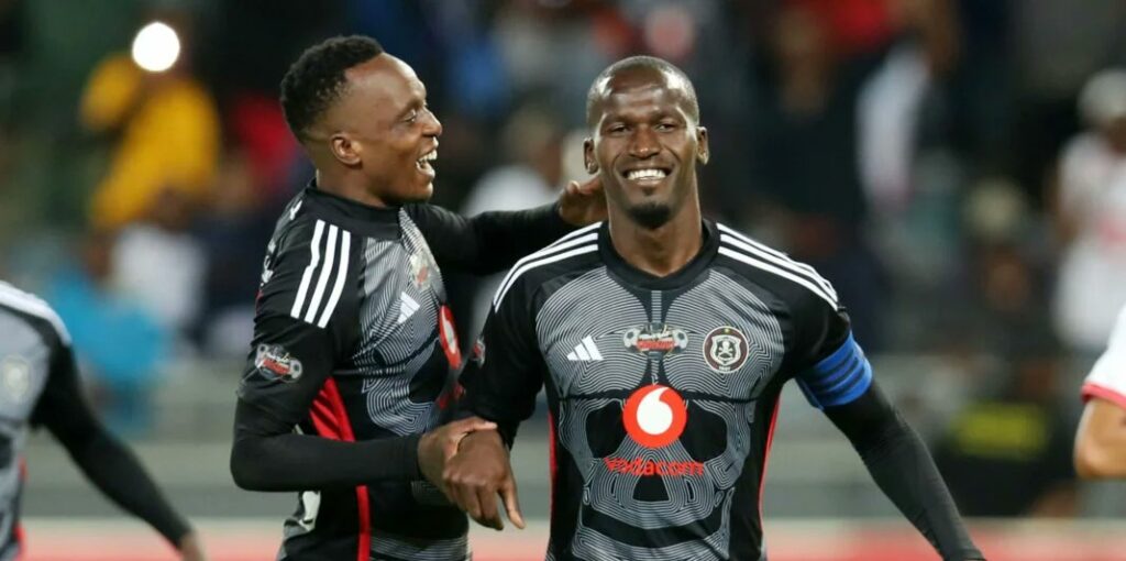 Tapelo Xoki and Patrick Maswanganyi in action in the Carling Knockout Cup