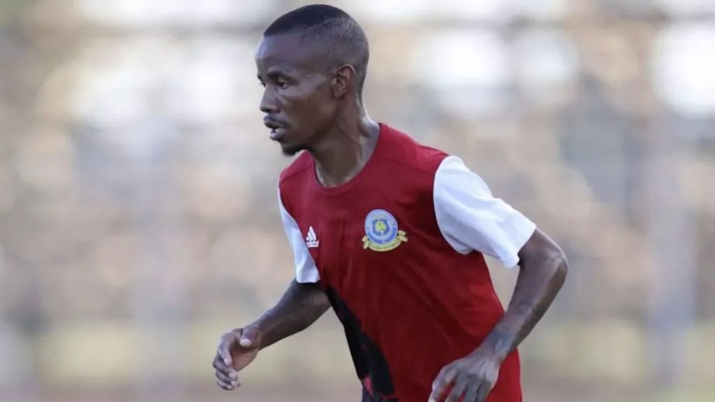 Joseph Molangoane in TTM colours