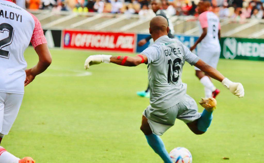 Orlando Pirates make decision on loanee Sphamandla Gumede