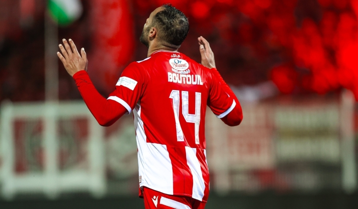 Abdelmounaim Boutouil after scoring a goal