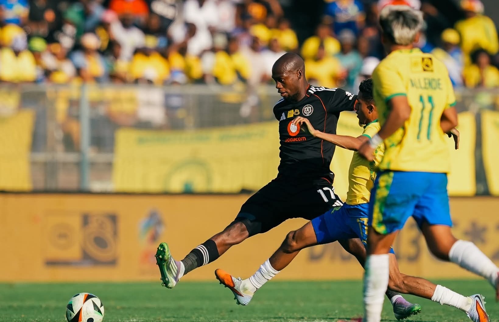 Evidence Makgopa in action for Orlando Pirates against Mamelodi Sundowns in the MTN8 semi-finals
