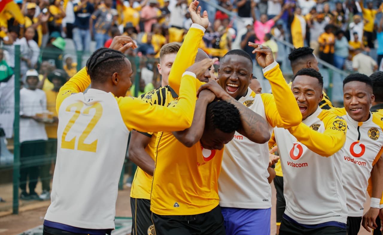Kaizer Chiefs players celebrate Zitha kwinika goal