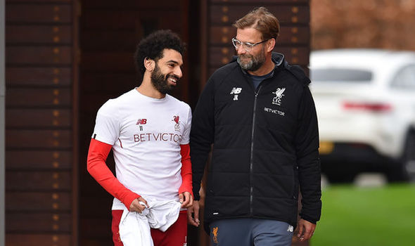 Jürgen Klopp insiste que renovação de Mohamed Salah é 'decisão do