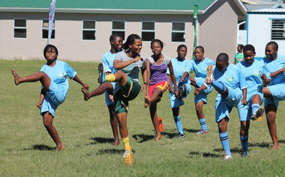 Amanda Dlamini Training with team