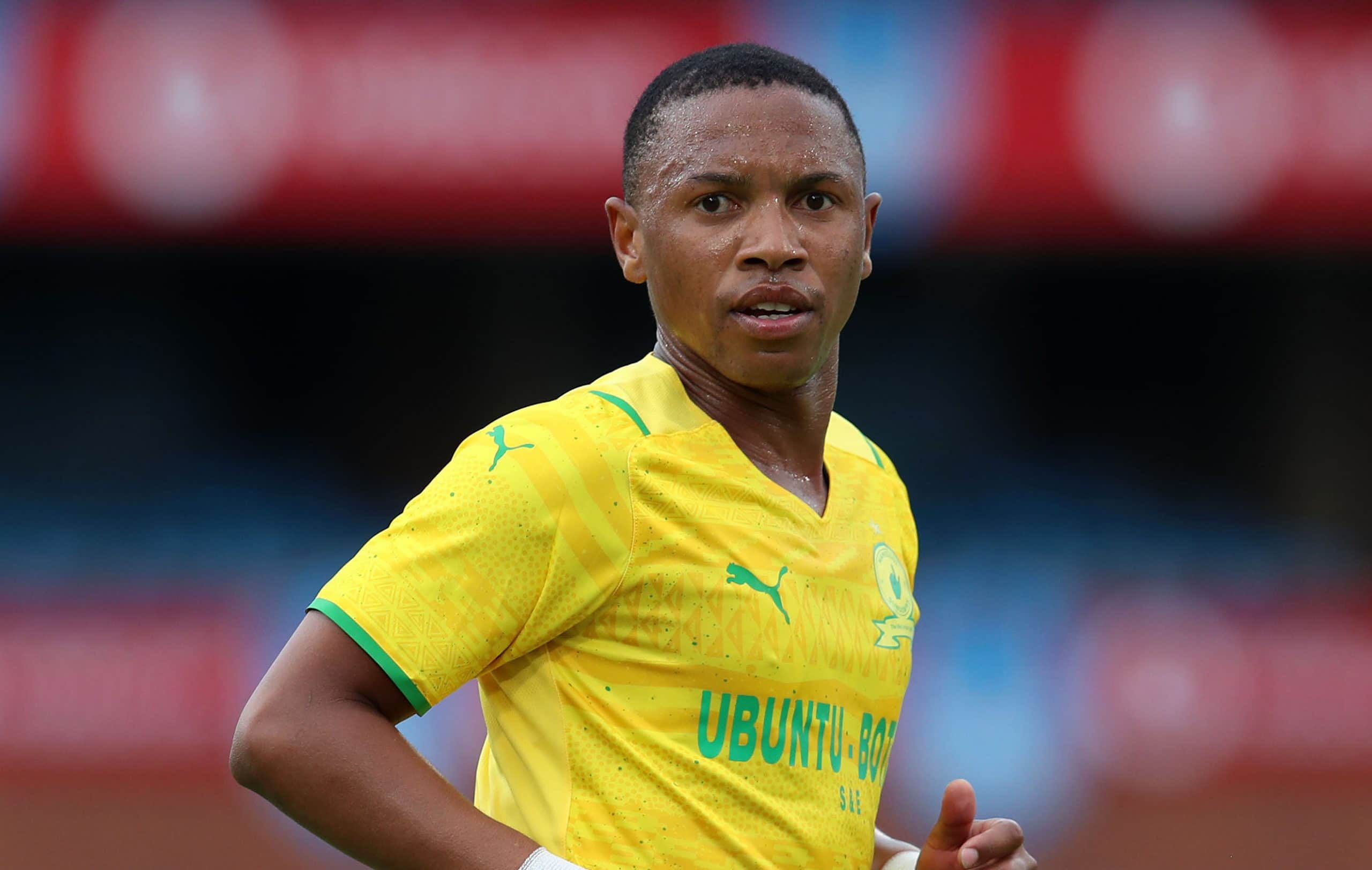 Andile Jali looks likely to stay at Sundowns