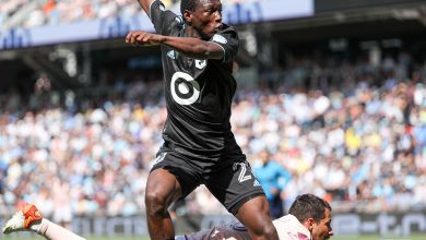 Minnesota United forward Bongokuhle Hlongwane