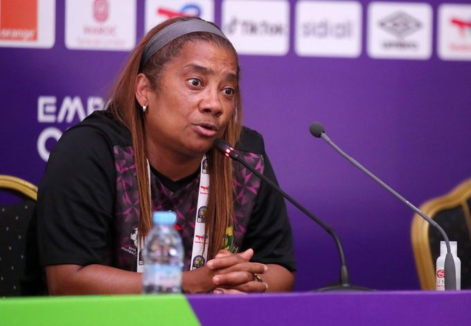 Dludlu says Ellis is playing a big role in her coaching career