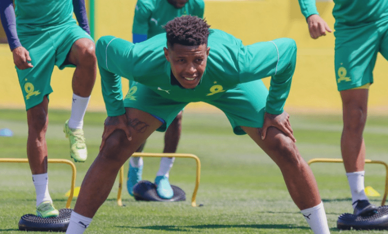 Mamelodi Sundowns co-coach Manqoba Mngqithi has made it clear that new signing Bongani Zungu is not yet ready for action but revealed when the technical team expects the midfield maestro to feature for the club.