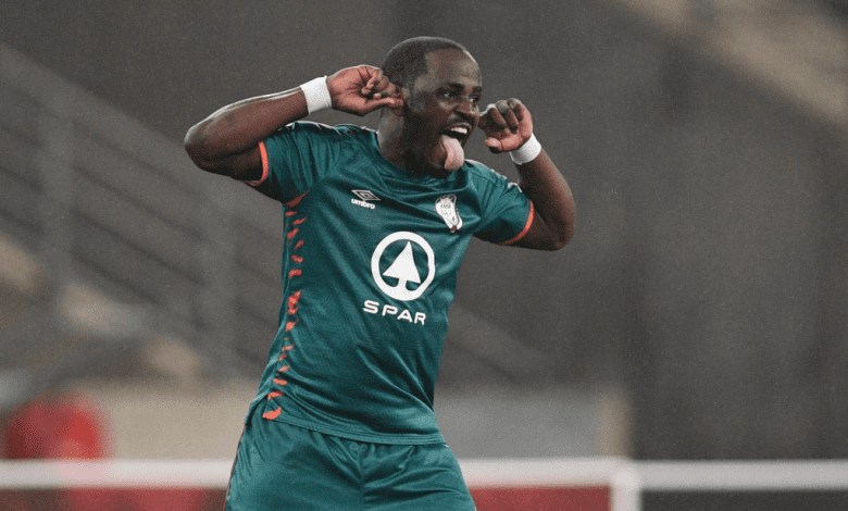 AmaZulu will be without Gabadinho Mhango for their DStv Premiership clash against Chippa United on Saturday afternoon (15:00).