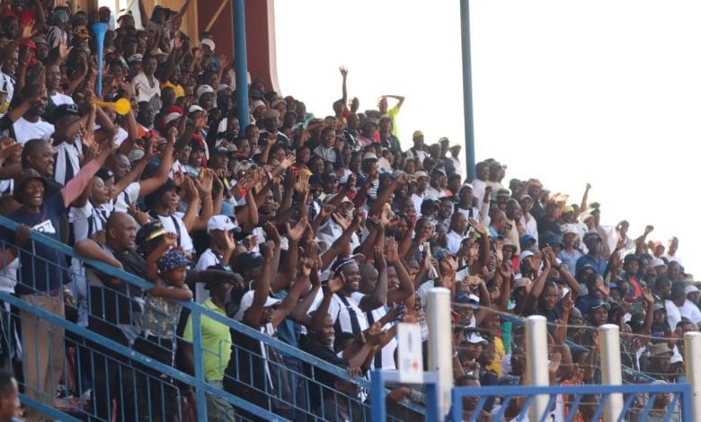 Mbabane Highlanders coach resisted the calls by fans to remove Josef Lekata