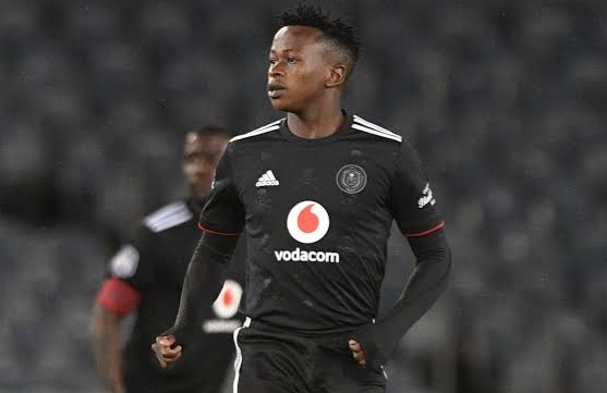 Siphesihle Ndlovu during his time at Orlando Pirates