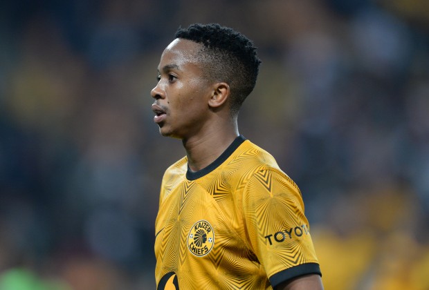 Kaizer Chiefs have confirmed that midfielder Nkosingiphile Ngcobo has been given time off with, extending their support after the death of the player’s father.