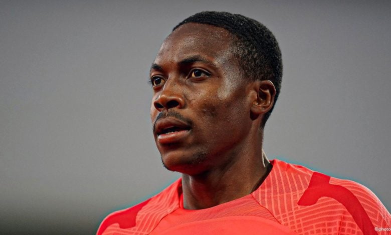 Zambian legend Kalusha Bwalya has thrown his weight behind Chipolopolo midfielder Enock Mwepu, whose career was abruptly ended earlier this week. 