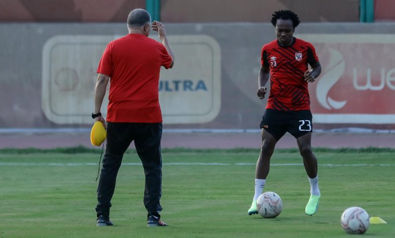 Percy Tau has reportedly been dropped from Al Ahly’s squad for the CAF Champions League round-of-32 away game against Tunisia’s US Monastir on Sunday.