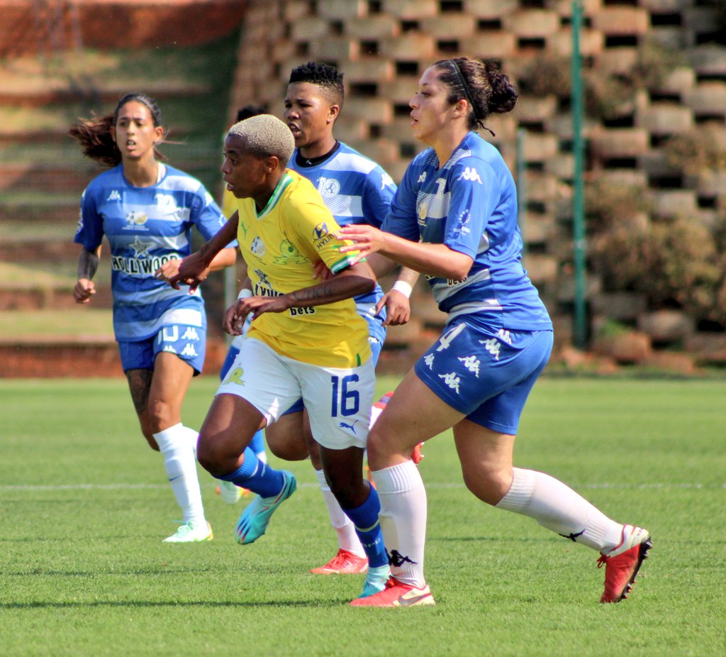 Hollywoodbets Super League clash between Mamelodi Sundowns Ladies and JVW Ladies 