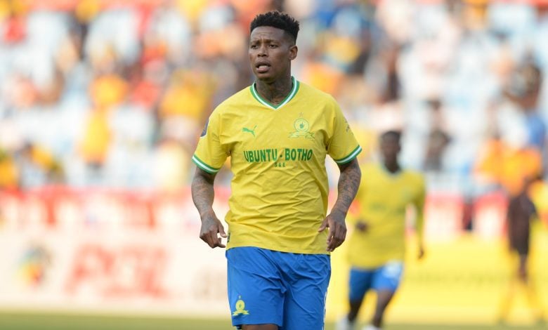 Highly-rated midfielder Bongani Zungu has explained why he snubbed overseas teams to return home to rejoin Mamelodi Sundowns.