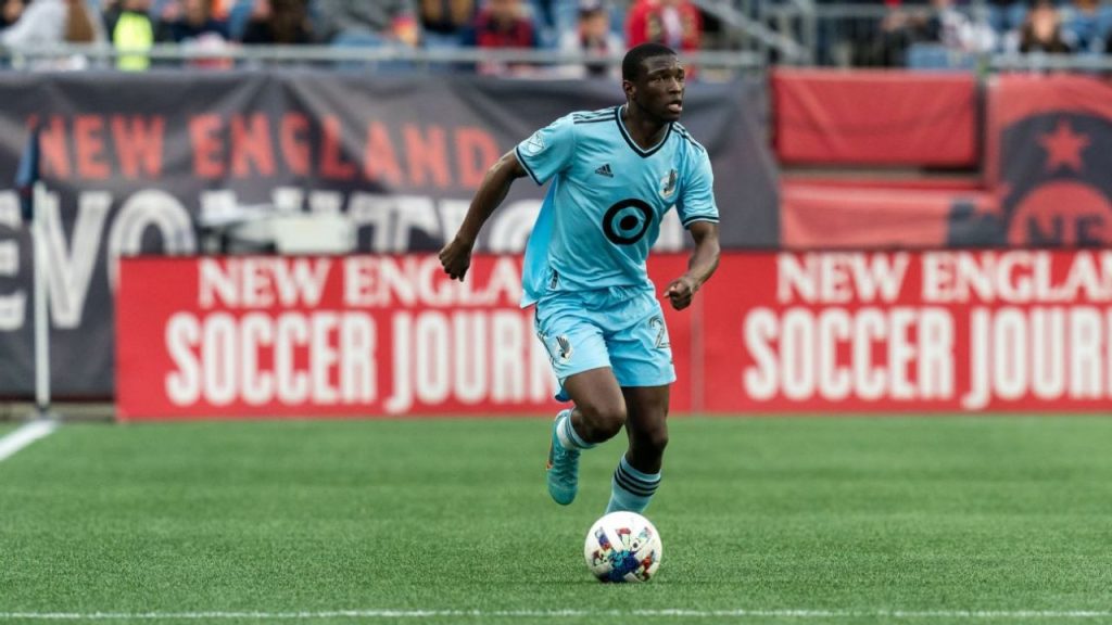 Bongokuhle Hlongwane in action for Minnesota United 