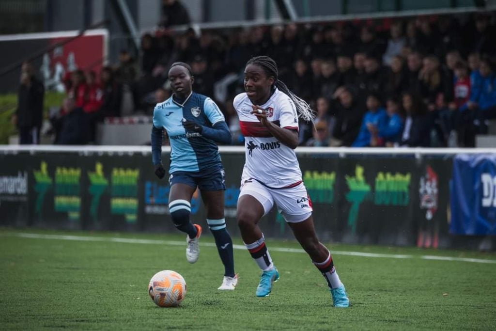 Ode Fulutudilu in action for  French side FC Fleury 91.