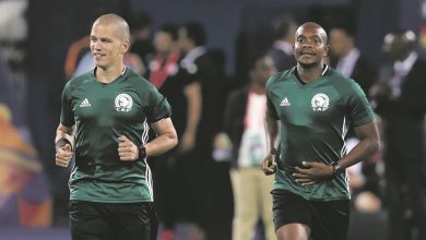 Two highly rated Southern African referees will get their first taste of the 2022 World Cup in Qatar when reigning World Champions France take on Australia in a Group D tie on Tuesday evening (21:00).