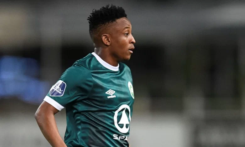 AmaZulu have provided an update on their midfielder Hendrick Ekstein who, along with Thabo Qalinge, has been training with the club’s reserve team since the beginning of the 2022/23 season.