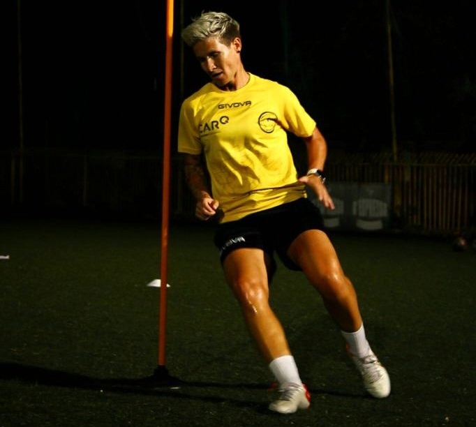 Janine van Wyk at training in  Ergotoris colours 