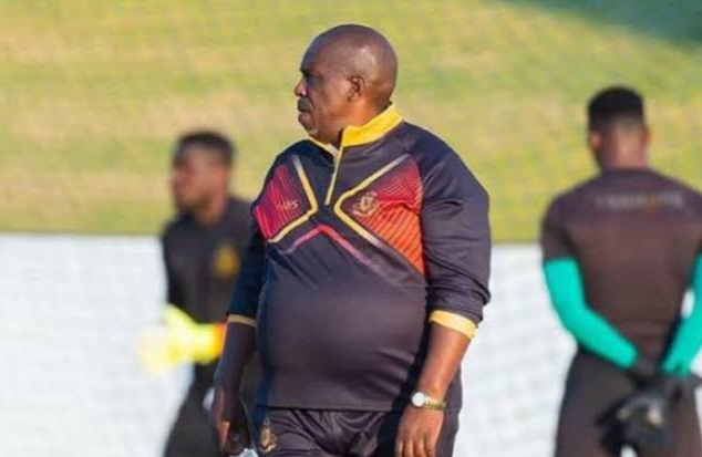 Royal AM co-coach Khabo Zondo during a training session 