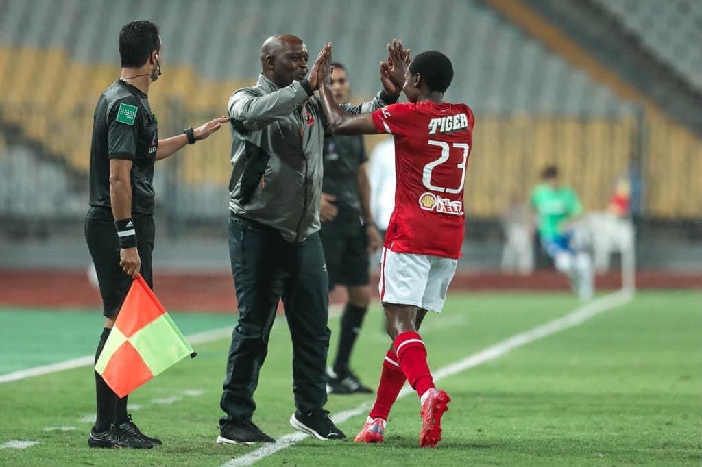 Tau with his former coach at Al Ahly and Mamelodi Sundowns Mosimane