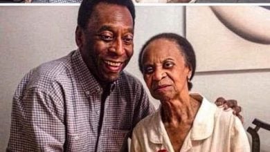 Pele and mum