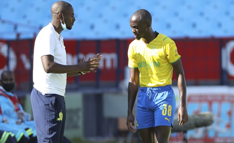 Sundowns coach with striker Shalulile during a game