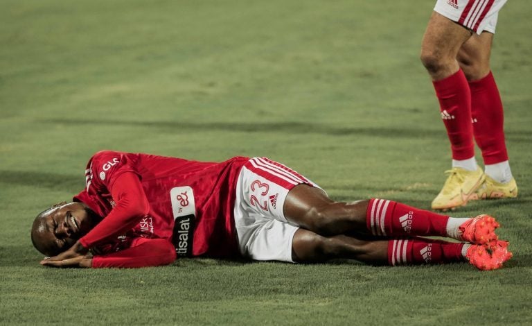 Percy Tau scored again for Al Ahly then threw himself to the ground in a surprise ‘I am asleep’ celebration manner before getting injured.