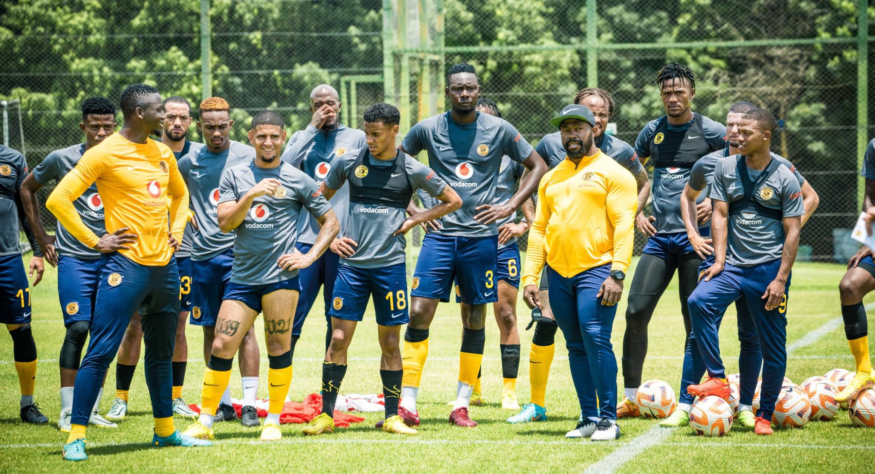 Kaizer Chiefs told to raid Sundowns to solve problem position