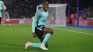 Chipolopolo coach Avram Grant says captain Enock Mwepu will be hard to replace but will ensure that he finds a solid alternative for the retired influential midfielder. 