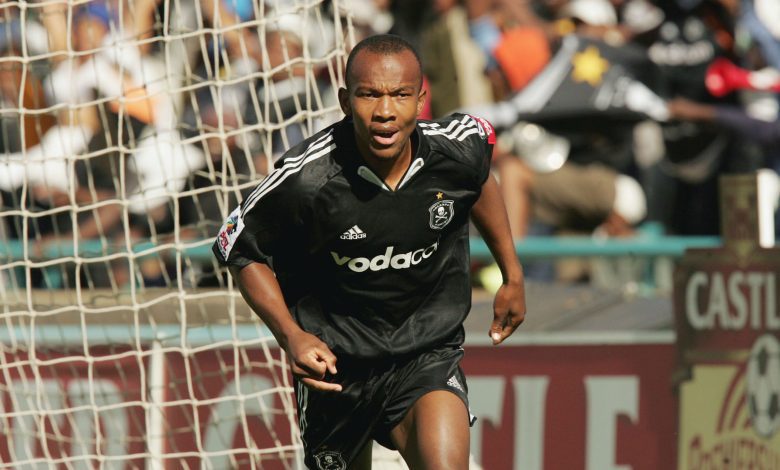 Gift Leremi during his Orlando Pirates stint