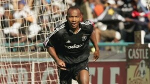 Gift Leremi during his Orlando Pirates stint