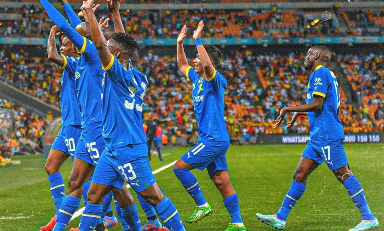 Mamelodi Sundowns players celebrating a goal against Kaizer Chiefs