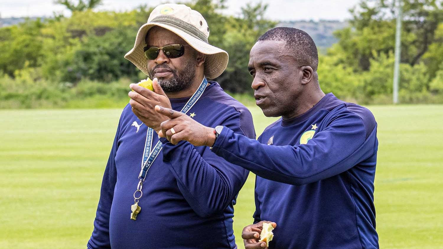 Coach Manqoba Mngqithi and Youth Academy coach David Notoane