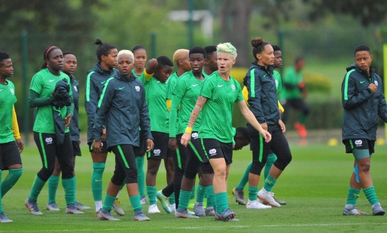 Ode Fulutudilu and Banyana teammates at training session.