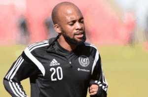 Oupa Manyisa during his Orlando Pirates days