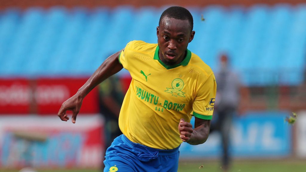 Peter Shalulile in action for Mamelodi Sundowns 