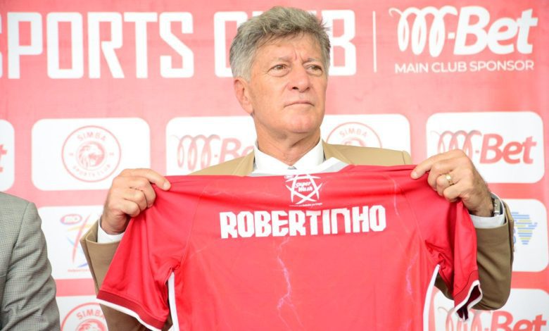Former Tanzania league champions, Simba SC, have hired Brazilian Roberto ‘Robertinho’ Oliviera as head coach.