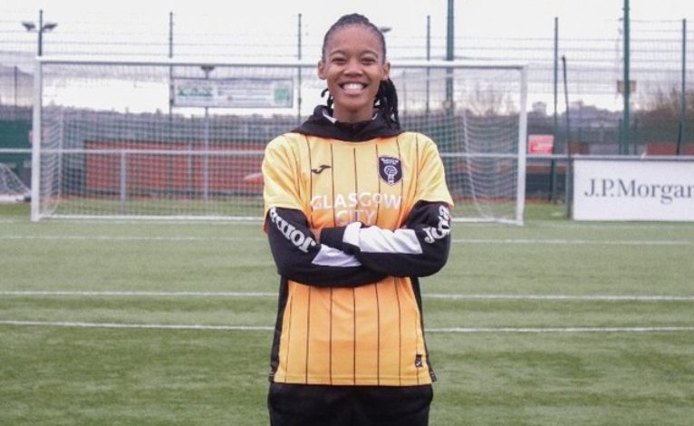 Banyana Banyana star Linda Motlhalo in Glasgow City colours during her unveiling